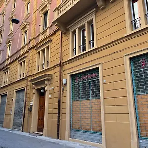 https://maison-marescalchi.emilia-romagnahotels.net
