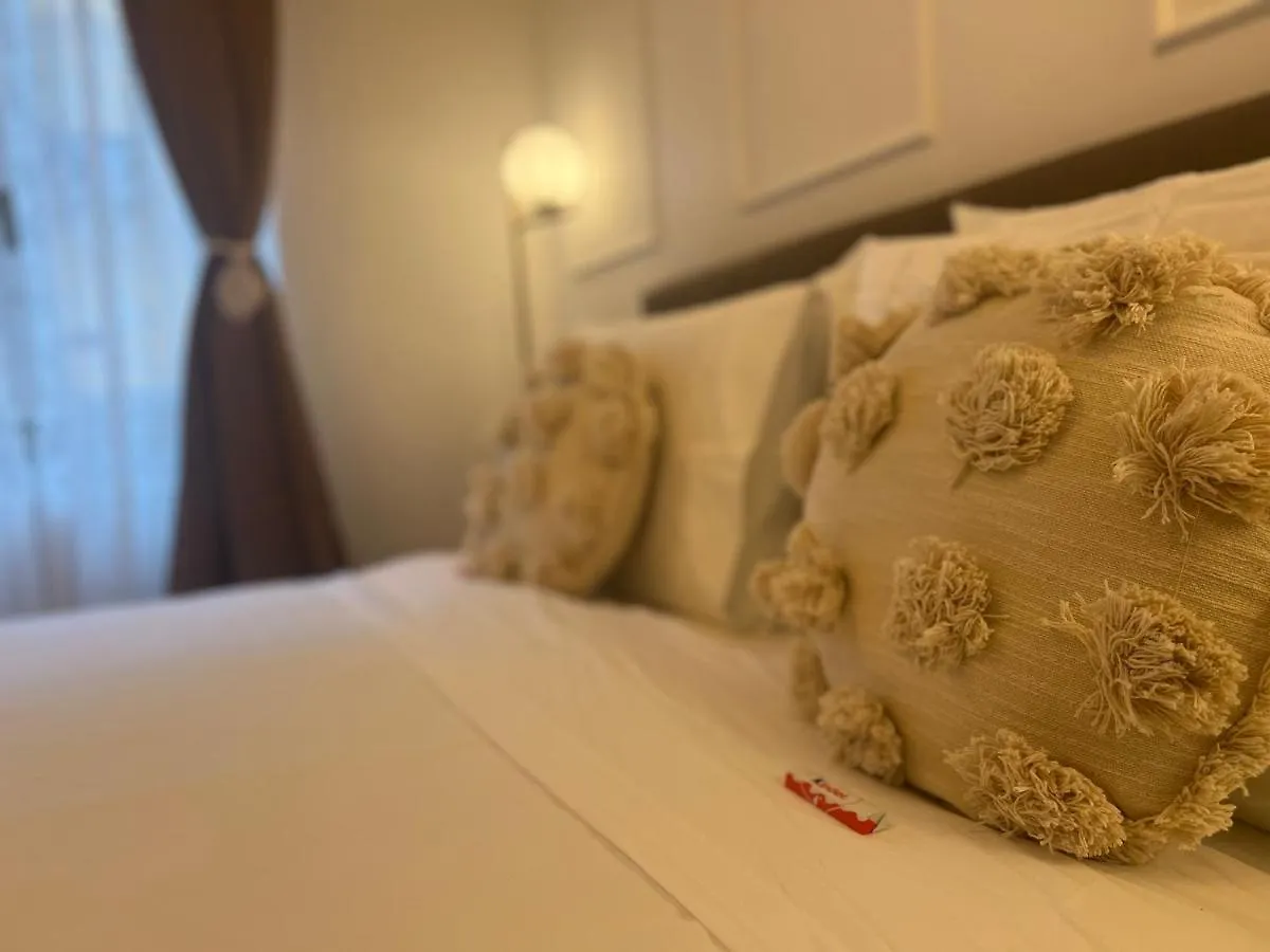 Regina Milano In Bocconi Apartment Italy