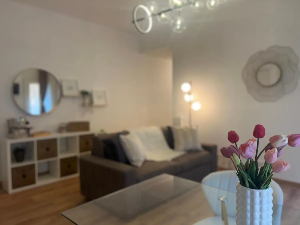 Regina Milano In Bocconi Apartment Italy