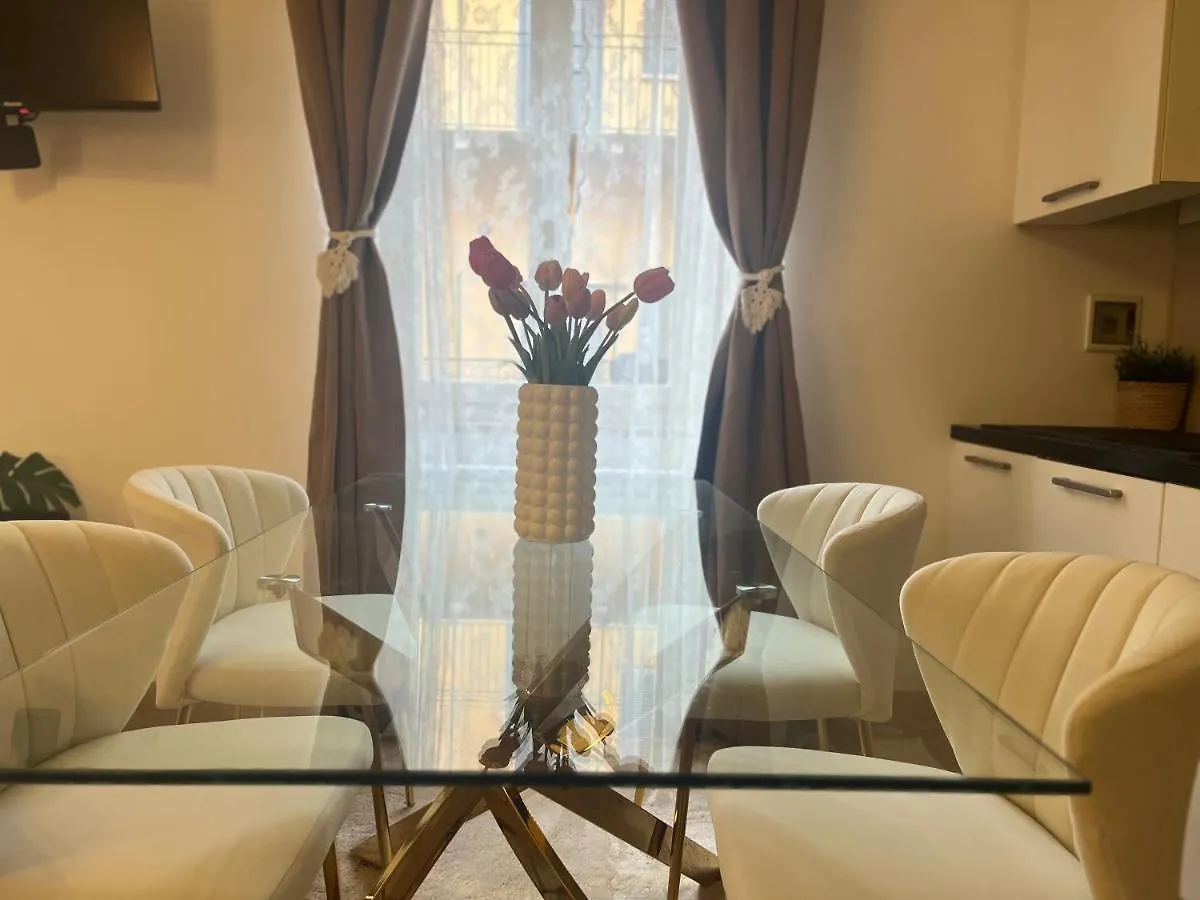 Regina Milano In Bocconi Apartment